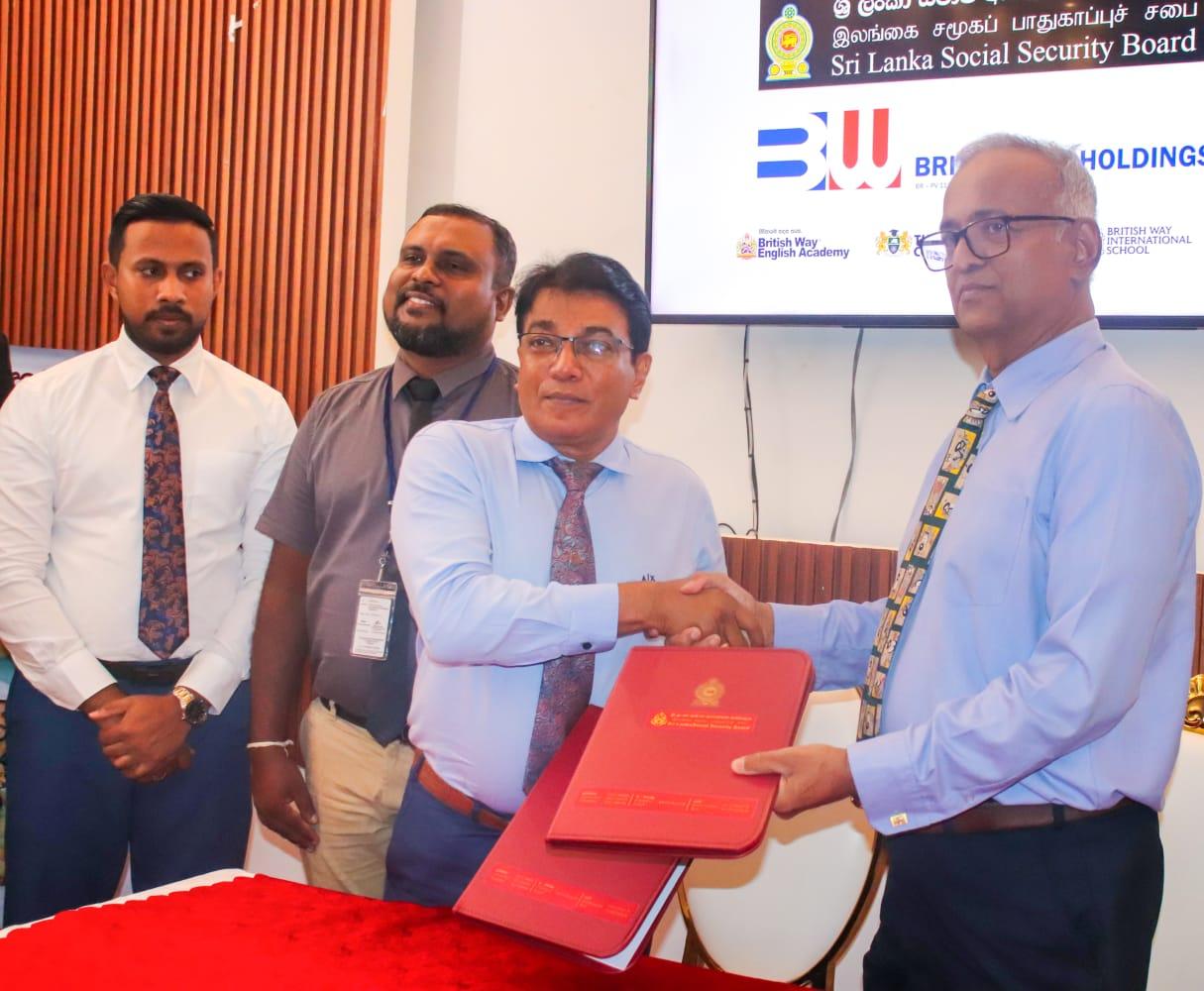 සමග නව අවබෝධතා ගිවිසුමකට අත්සන් තැබීම - බ්‍රිටිෂ් වේ ඉන්ටර්නැෂනල් කොලේජ් ආයතනය  Image 3