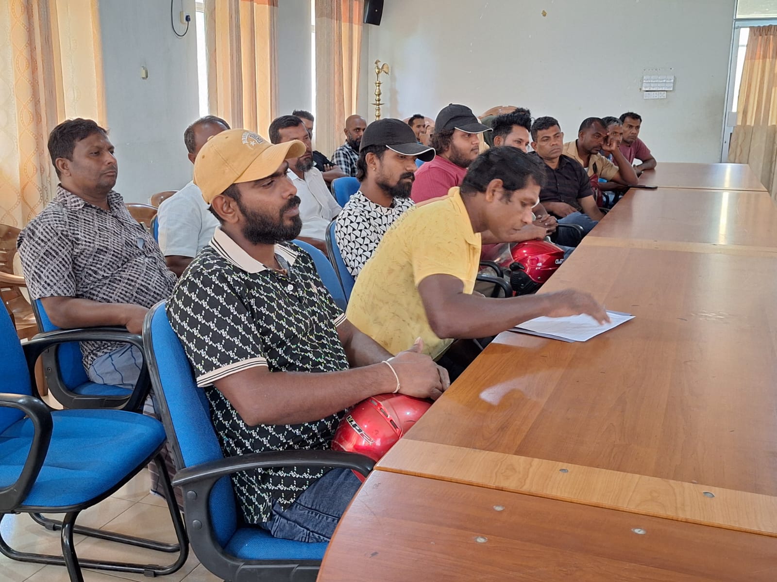 "සුරක්ෂිතම සුරක්ෂිත හෙටක්" විශේෂ දැනුවත් කිරීමේ වැඩසටහන – පොළොන්නරුව දිස්ත්‍රික්කය Image 9