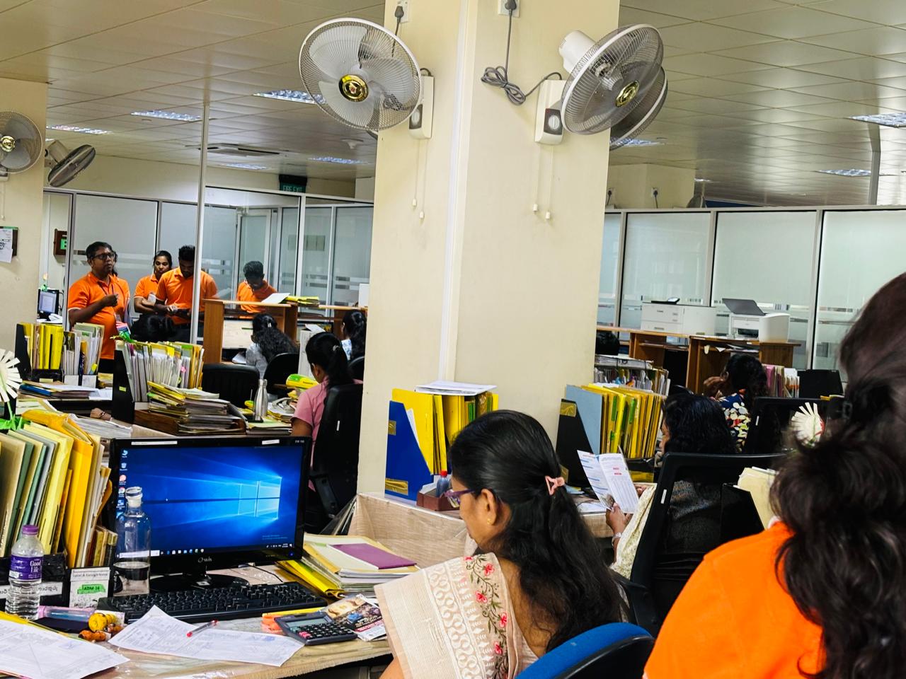 රාජ්ය නිලධාරීන් දැනුවත් කිරීමේ විශේෂ දැනුවත් කිරීමේ වැඩසටහන - බත්තරමුල්ල Image 3