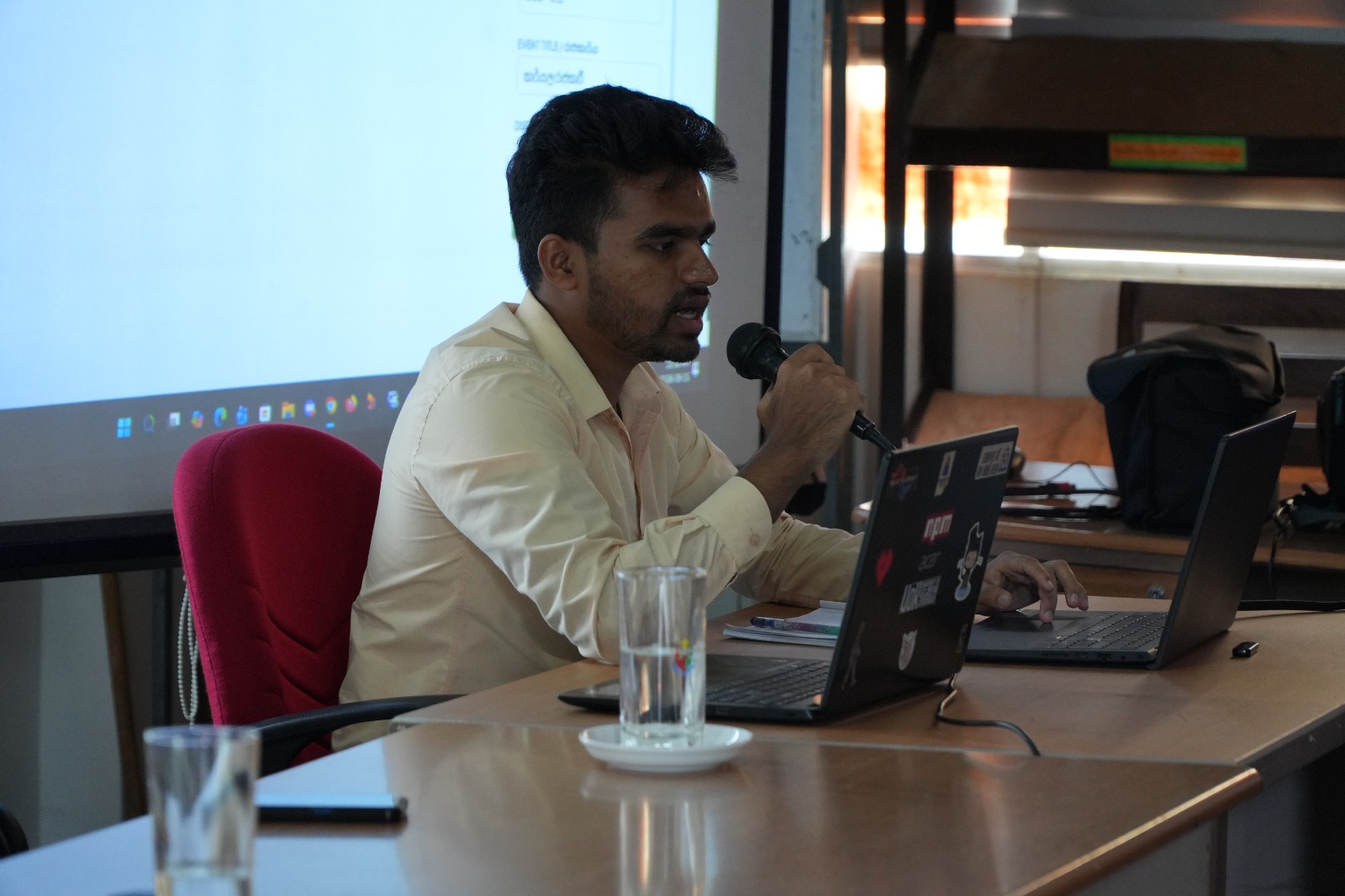 ප්රගති සමාලෝචන රැස්වීම (සංවර්ධන නිලධාරී - කුරුණෑගල දිස්ත්රික්කය) Image 7