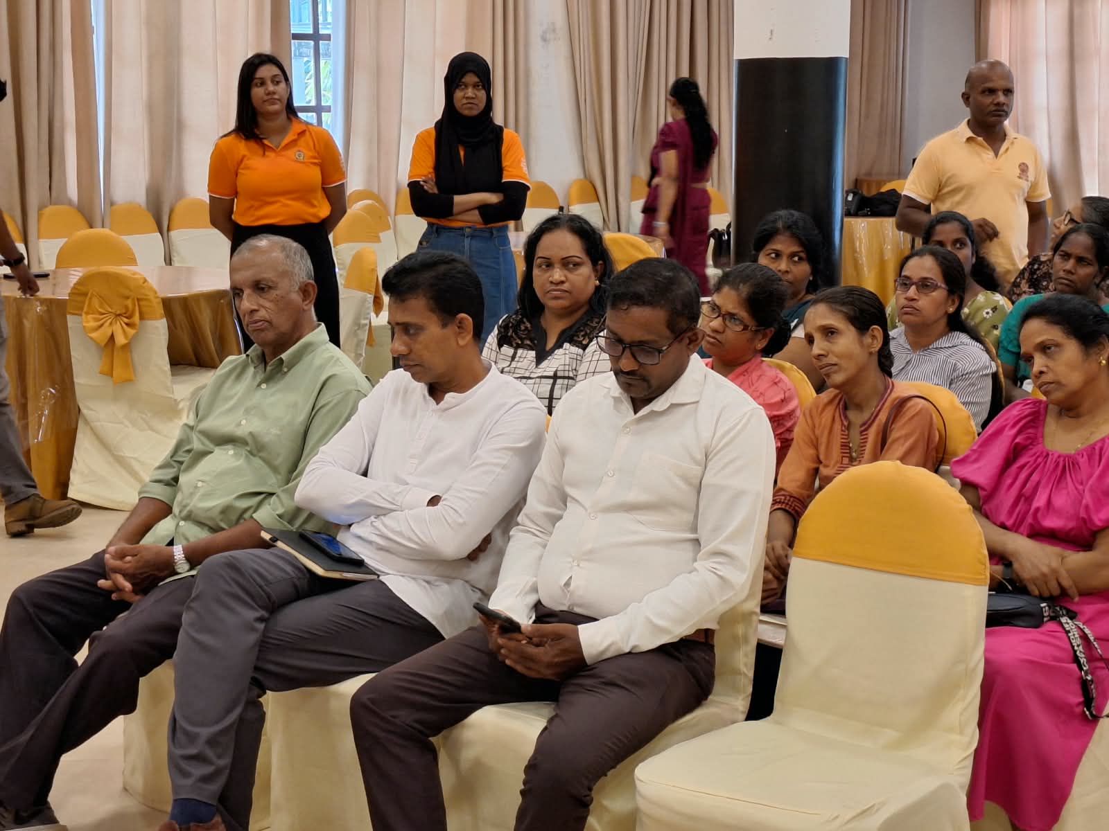 "සුරක්ෂිතම සුරක්ෂිත හෙටක්" විශේෂ දැනුවත් කිරීමේ වැඩසටහන – අම්පාර දිස්ත්රික්කය Image 8