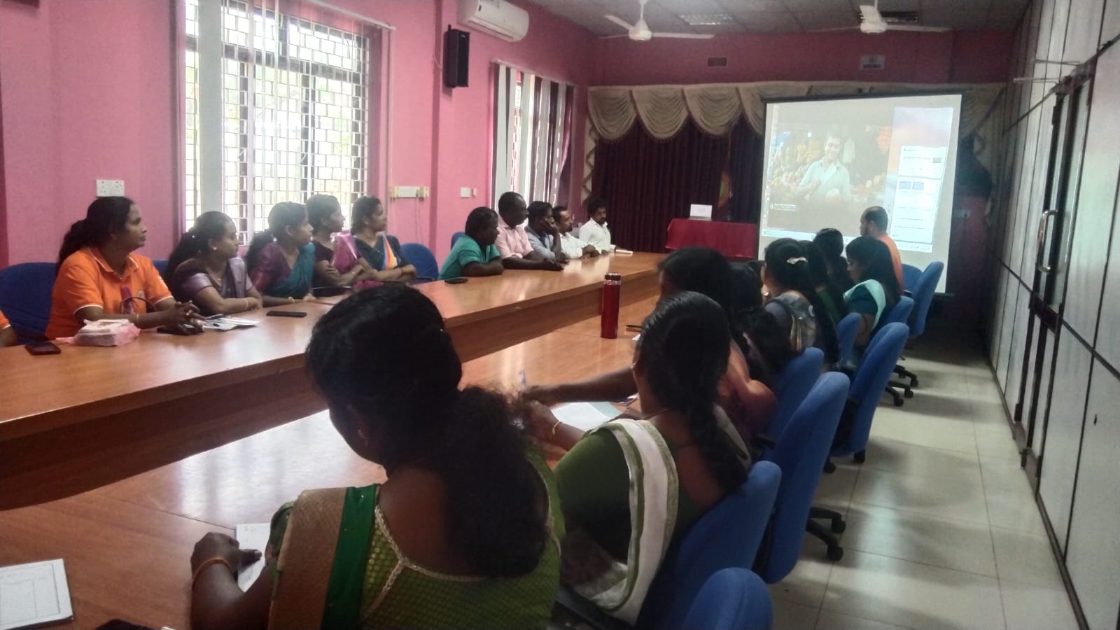 වව්නියාව දිස්ත්‍රික් විශේෂ සමාජ ආරක්ෂණ ප්‍රවර්ධන වැඩසටහන සාර්ථකව නිමාවට!  Image 9