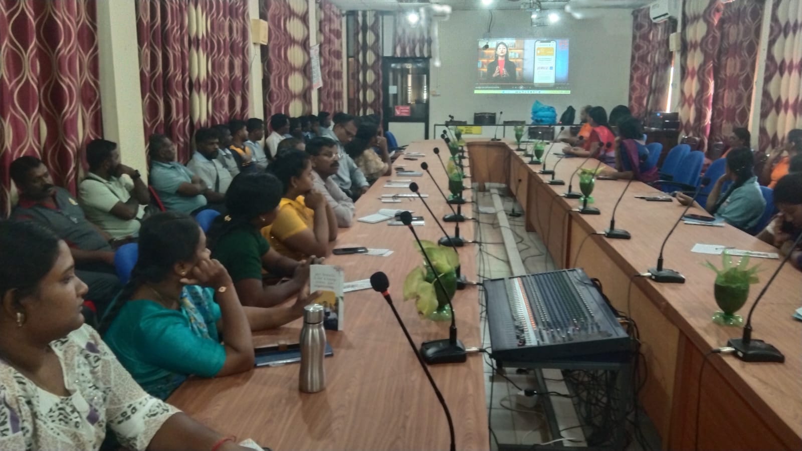වව්නියාව දිස්ත්‍රික් විශේෂ සමාජ ආරක්ෂණ ප්‍රවර්ධන වැඩසටහන සාර්ථකව නිමාවට!  Image 17
