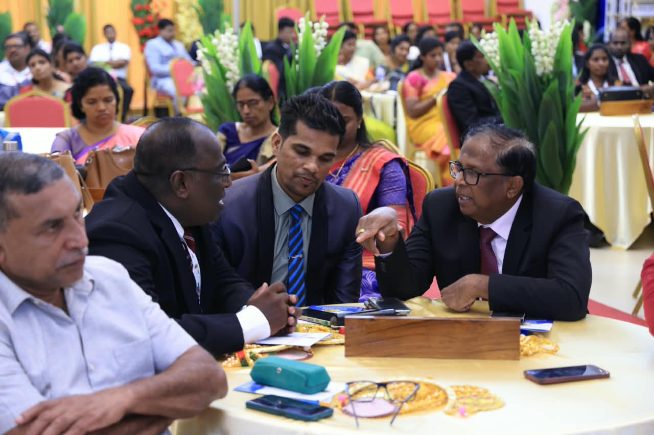 සමාජ ආරක්ෂණයට කැප වූ උතුරු පළාත් රාජ්‍ය නිලධාරීන් අගයයි!  Image 5