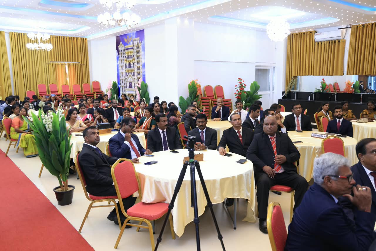 සමාජ ආරක්ෂණයට කැප වූ උතුරු පළාත් රාජ්‍ය නිලධාරීන් අගයයි!  Image 12